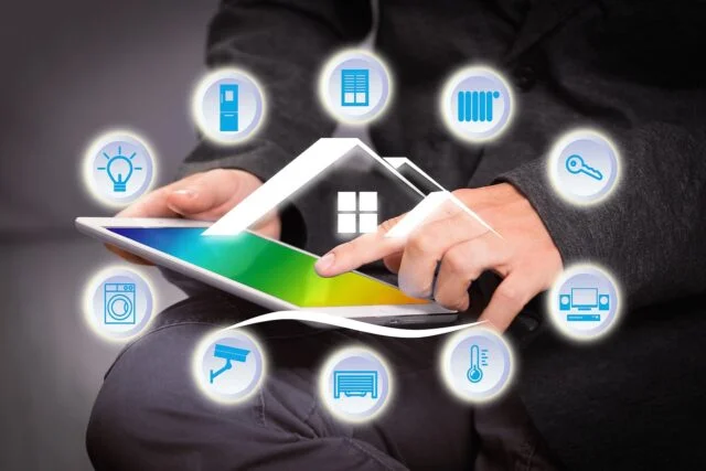 Smart Home Management: Meningkatkan Kenyamanan dan Keamanan Rumah