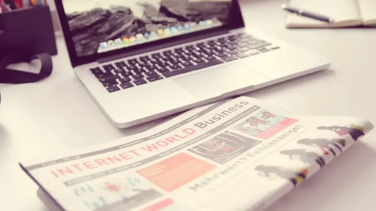 Strategi Editorial Berita untuk Meningkatkan Kredibilitas Media Online