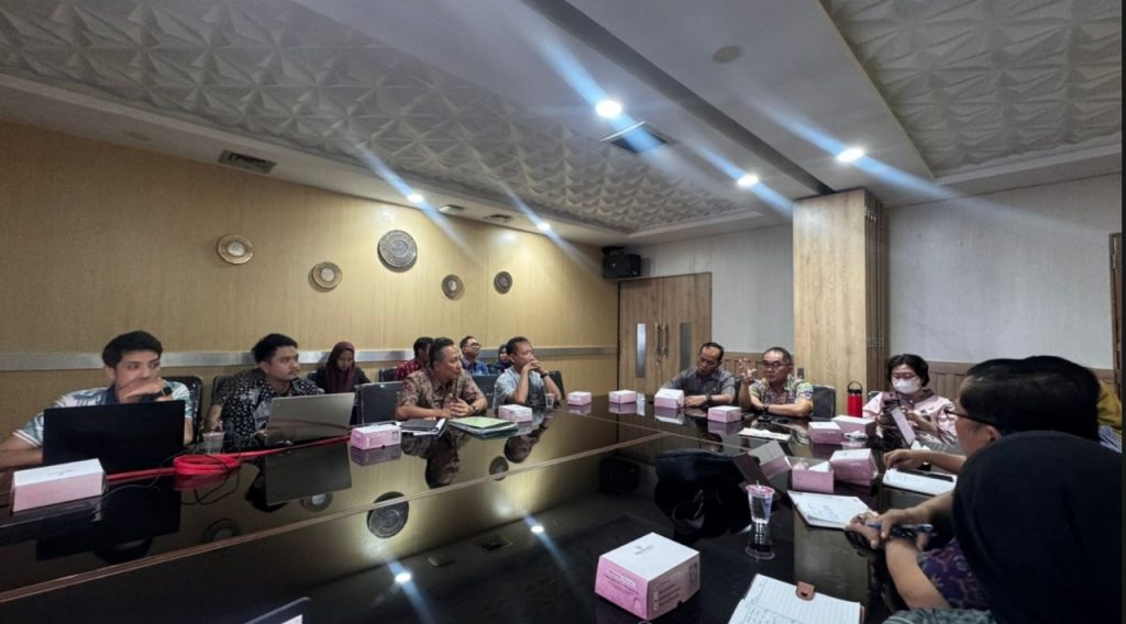 Koordinasi Tim Operasional